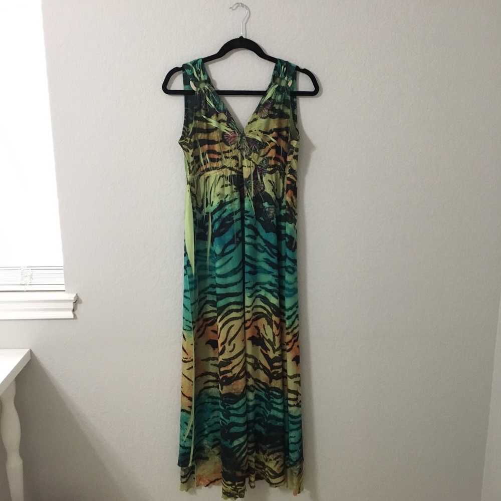 Maxi Dress with a jungle fever theme Sz M